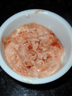 Una foto de Salsa crema picante (aderezo)
