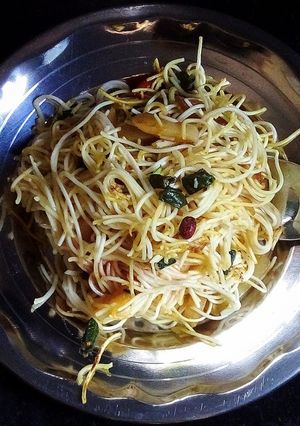 চাউমিন (chow mein recipe in bengali) রেসিপির প্রধান ছবি