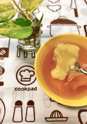 Hình của món Yến Sào Chưng Gừng Mật Ong.