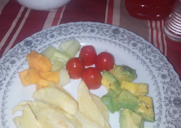 Avocado Salad and Chips