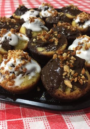 Una foto de Cupcakes marmolados de Naranja y Chocolate 🍫 😋