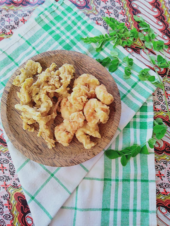 Bagaimana Menyiapkan Jamur tiram dan udang crispy Anti Gagal