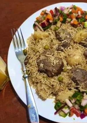 A picture of Beef Pulao.