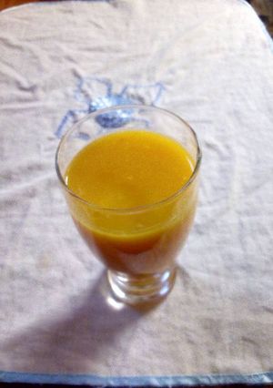 A picture of Mixed fruit juice.