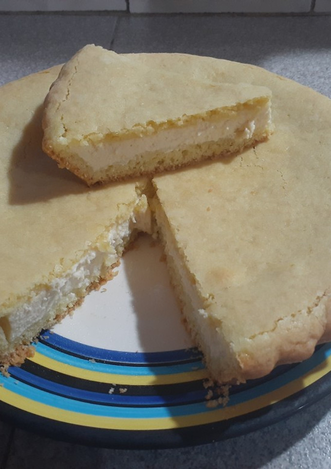 Una foto de Tarta de ricota (con ralladura de cáscara de limón)