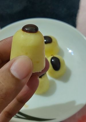 A picture of Homemade Milk Chocolates.
