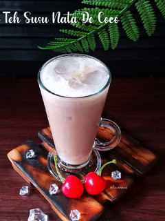 Foto resep Es Teh Susu Nata De Coco