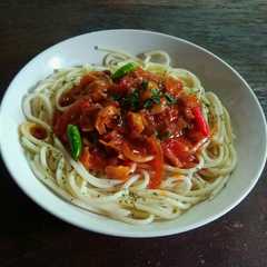 A picture of Spaghetti Bolognese Extra Pedaaas.