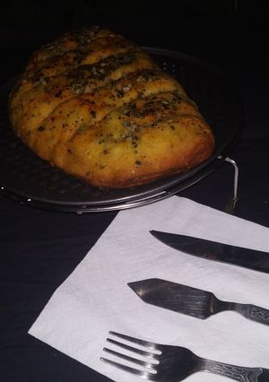A picture of Cheesegarlicbread.