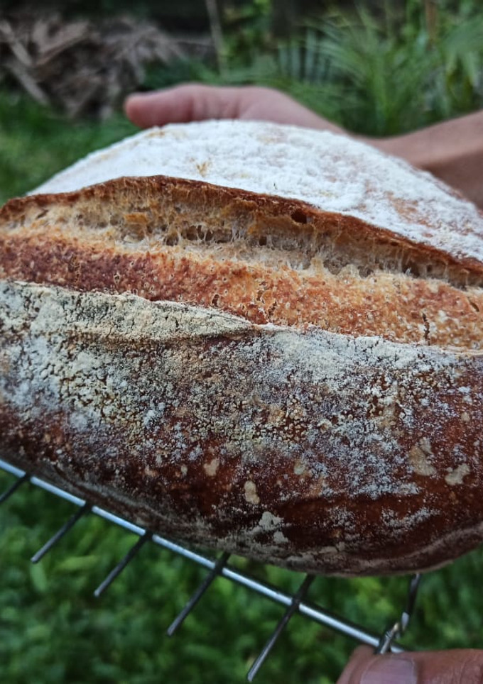 Una foto de Pan de masa madre con harina integral