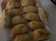 Una foto de masa para empanadas criollas
