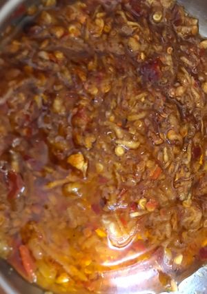 A picture of Lehsan Mirch ki chutney.