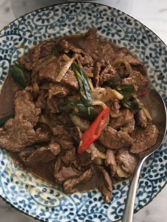 Langkah Gampang Menyiapkan Resep Sapi Cah Cabe Hijau yang Bisa Manjain Lidah Anti Ribet, Mantap Sekali