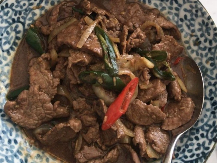 Langkah Gampang Menyiapkan Resep Sapi Cah Cabe Hijau yang Bisa Manjain Lidah Anti Ribet, Mantap Sekali