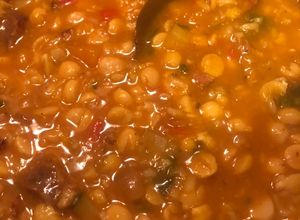 Una foto de Garbanzos con chorizo