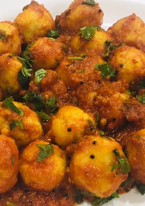 A picture of Leftover upma suji balls.