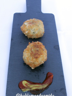 Una foto de Albóndigas de queso manchego