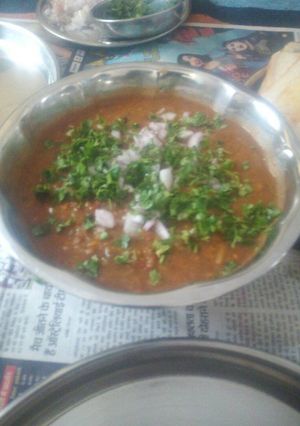 A picture of Bhaji.