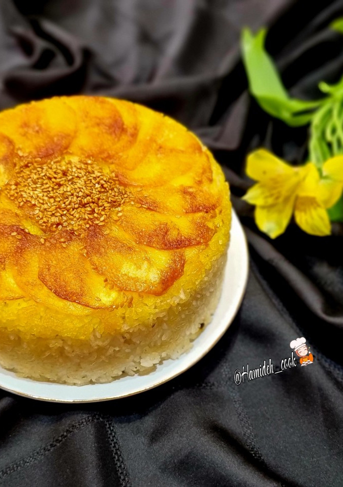 عکسی از دستور تهدیگ گل آفتاب گردان🌻