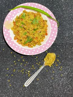 મગની ચટપટી ચાટ (Moong Chatpati Chaat Recipe In Gujarati) રેસીપી મુખ્ય ફોટો