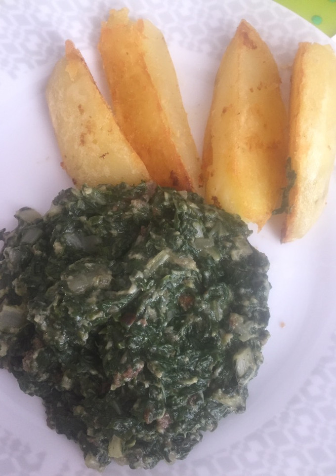 Una foto de Guiso de Acelga con Papas Doradas