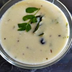 A picture of Gujarati Kadhi.