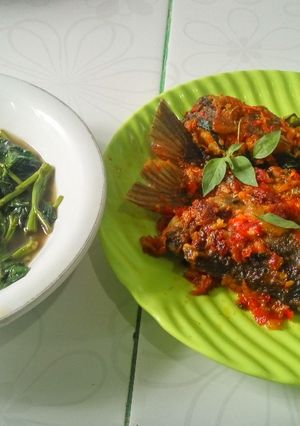 Foto resep Ikan Patin Bumbu Balado (ditemenin ca kangkung juga cocok)