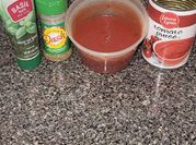 A picture of pizza sauce