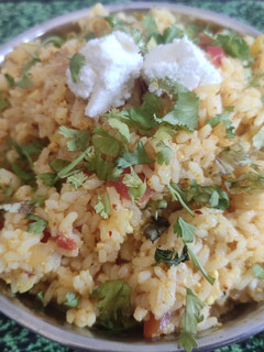 પનીર ભૂર્જી મિક્સ રાઈસ (Paneer bhurji rice recipe in gujrati) રેસીપી મુખ્ય ફોટો