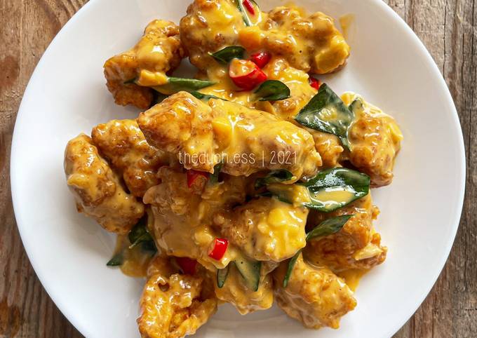 Resipi Salted Egg Buttermilk Chicken Oleh Theduch Ess Cookpad