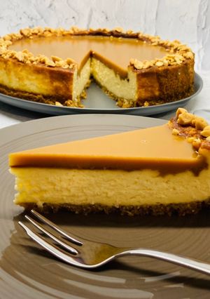 Fehércsokis sajttorta sóskaramellel recept fotója
