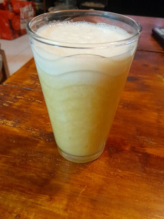 Una foto de Licuado de banana y naranja 🍊