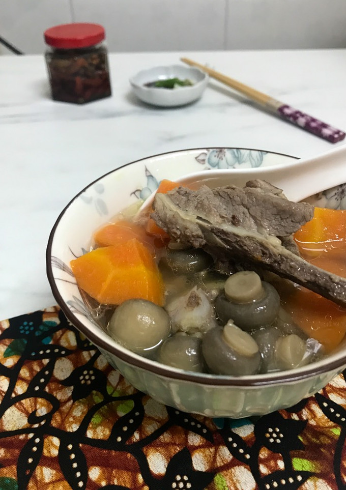 潮州肉骨茶排骨湯(胡椒排骨湯) 的食譜成品照片