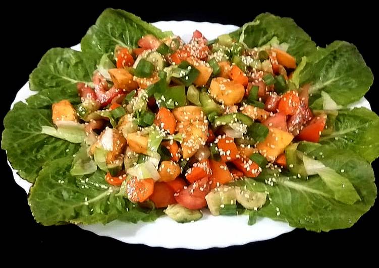 Recipe of Quick Mango salad with pomegranate molasses dressing