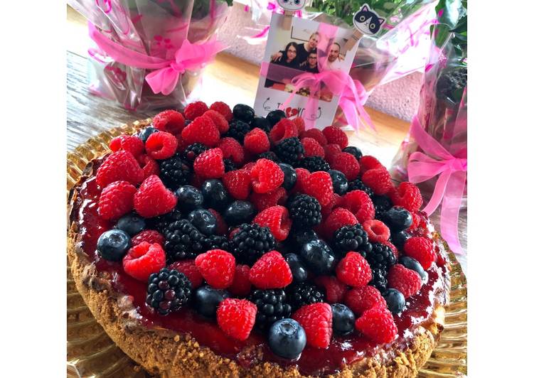 New York Cheesecake con frutas del bosque - tarta de cumpleaños 🎂