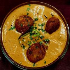 A picture of Cheesy Potato Kofta.