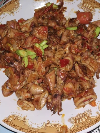 Cara Mudah Menyiapkan Resep  Cumi Asin Pedas Manis yang Menggugah Selera, Enak