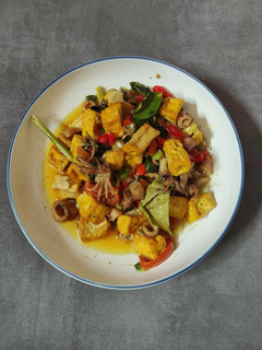 Foto resep Oseng Pedas Cumi Asin Tahu Kuning