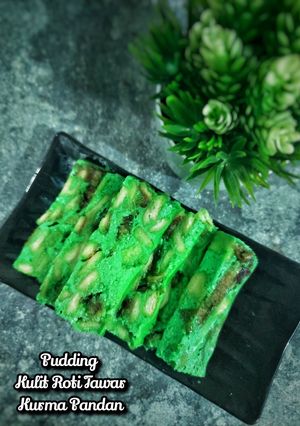 Foto resep Pudding Kulit Roti Tawar Kurma Pandan