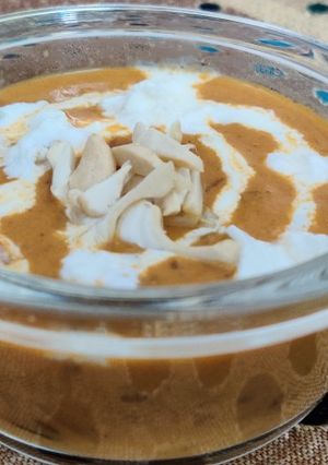 A picture of Cashew Curry.