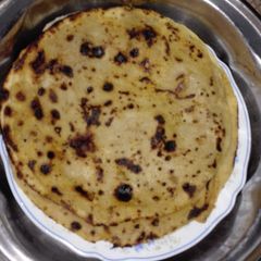 A picture of Aloo ki rutti.