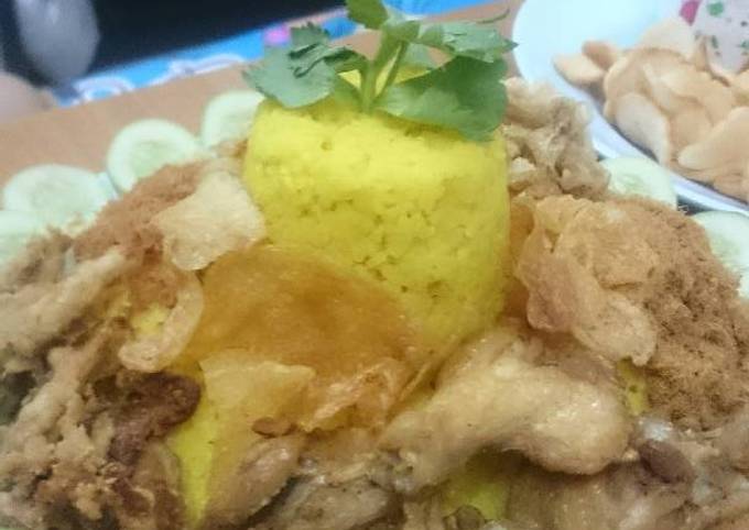 Langkah Mudah untuk Menyiapkan Nasi kuning magic com Anti Gagal