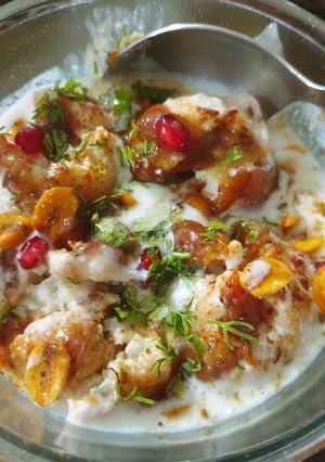 A picture of Dahi Vada.