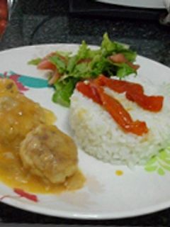 Una foto de Albóndigas de merluza