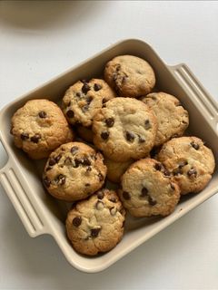 Una foto de Galletas tipo cookies de chocolate sin huevo