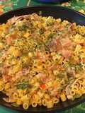 One pot pasta poivron, tomates, pancetta, oignon, origan