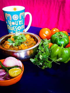 कढ़ाई पनीर (Kadai paneer recipe in hindi) रेसिपी मुख्य फोटो