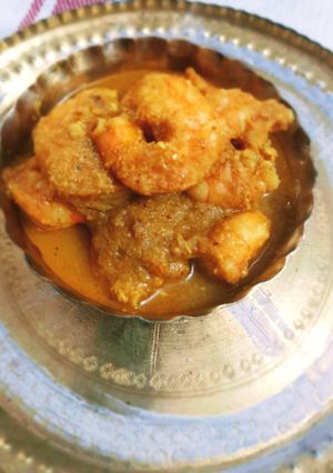 চিংড়ি মাছের মালাইকারি (chingri macher malai curry recipe in Bengali) রেসিপির প্রধান ছবি