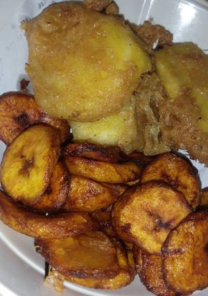 A picture of Golden yam and plantain.