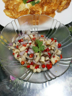 A picture of Thai Style Savory Fish Sauce with Oyster Mushrooms.